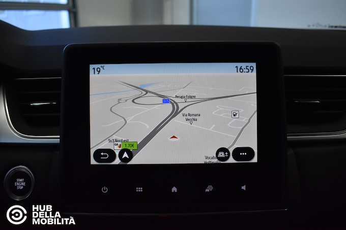 CAPTUR E-TECH HYBRID